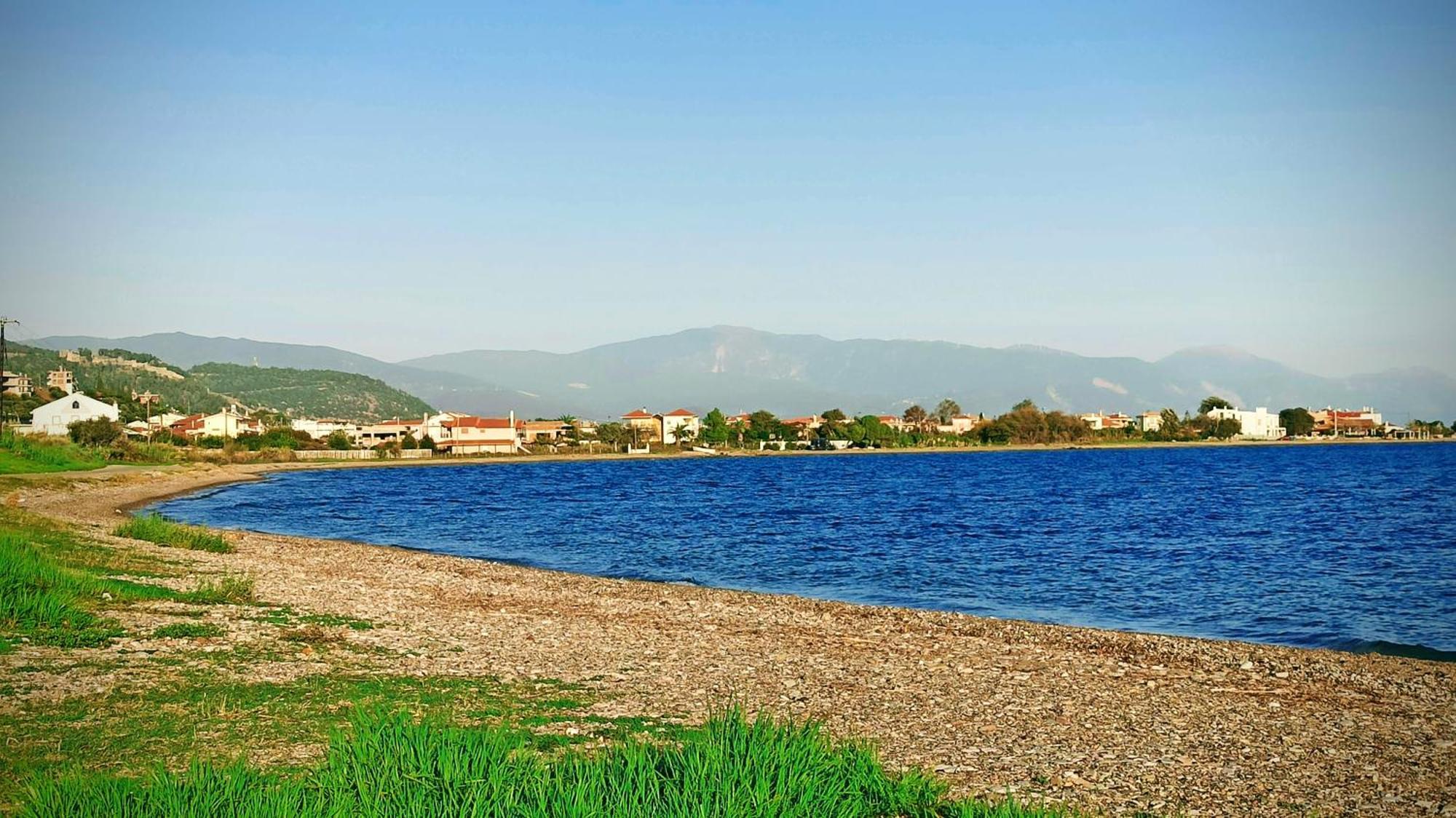 Nafpaktos Cottage By The Sea For Travelers And Dreamers! Exterior photo